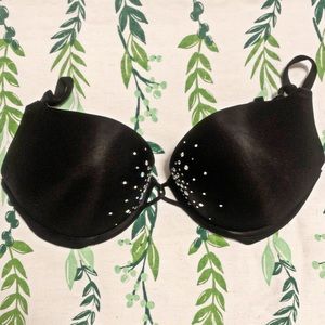 Victoria’s Secret Bombshell Push-up Bra 34c